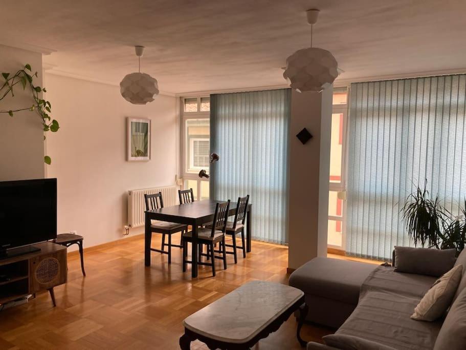 La Catedral Home Burgo Εξωτερικό φωτογραφία